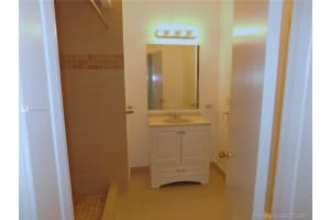 2424 SE 17th St #110b, Fort Lauderdale, FL 33316, Sold 05/27/21
