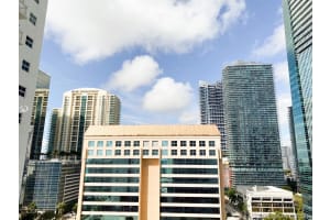 170 SE 14th St, Miami, FL 33131, Sold 04/30/21