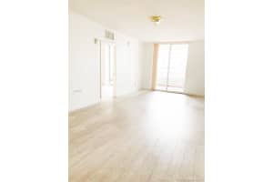 170 SE 14th St, Miami, FL 33131, Sold 04/30/21