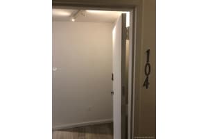 1450 Meridian Ave, Miami Beach, FL 33139, Sold 01/31/22