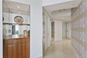 4775 Collins Ave, Miami Beach, FL 33140, Sold 08/05/21