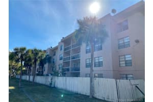 6300 SW 138th Ct, Miami, FL 33183, Sold 04/29/21