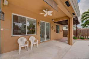 1520 SE 23rd St, Homestead, FL 33035, Sold 03/26/21