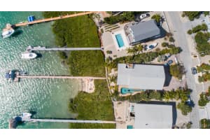 67 N Bounty Ln, Key Largo, FL 33037, Sold 04/09/21