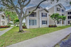 2850 N Oakland Forest Dr, Oakland Park, FL 33309, Sold 03/16/21