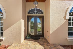 24900 Divot Dr, Bonita Springs, FL 34135, Sold 03/05/21