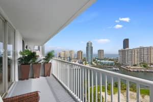 137 Golden Isles Dr, Hallandale Beach, FL 33009, Sold 04/08/21