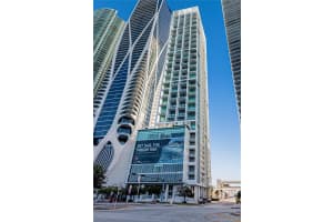1040 Biscayne Blvd, Miami, FL 33132, Sold 05/21/21