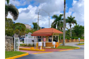6990 NW 186th St, Hialeah, FL 33015, Sold 05/13/21