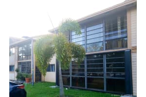 18725 NW 62nd Ave, Hialeah, FL 33015, Sold 04/16/21