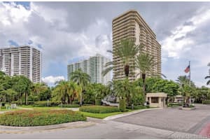 20191 E Country Club Dr, Miami, FL 33180, Sold 06/01/21