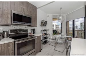 20191 E Country Club Dr, Miami, FL 33180, Sold 06/01/21