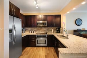 3020 NE 32nd Ave, Fort Lauderdale, FL 33308, Sold 04/06/21