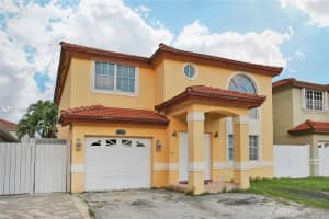 19670 NW 85th Ave, Hialeah, FL 33015, Sold 05/14/21