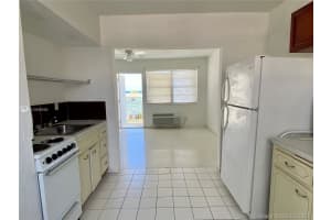 1504 S Surf Rd, Hollywood, FL 33019, Sold 05/05/21