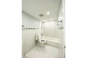 8275 SW 152nd Ave d112, Miami, FL 33193, Sold 04/16/21