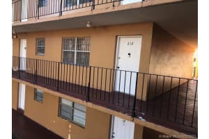 1330 W 54th St #212c, Hialeah, FL 33012, Sold 05/27/21