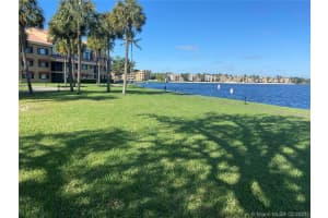15555 Miami Lakeway N, Miami Lakes, FL 33014, Sold 04/14/21