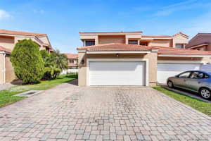8207 NW 191st Ln #34l, Hialeah, FL 33015, Sold 05/05/21