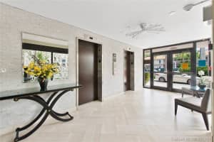 9800 W Bay Harbor Dr, Bay Harbor Islands, FL 33154, Sold 04/07/21