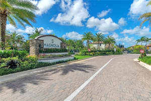 6609 N Anise Ct, Davie, FL 33314, Sold 04/27/21