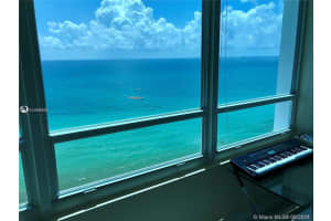 5445 Collins Ave # Ts5, Miami Beach, FL 33140, Sold 09/15/21