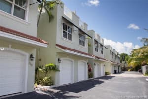 746 NE 7th Ave, Fort Lauderdale, FL 33304, Sold 05/14/21