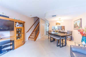 5701 NW 98th Way, Coral Springs, FL 33076, Sold 04/12/21
