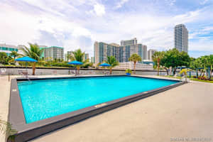 200 Leslie Dr, Hallandale Beach, FL 33009, Sold 06/02/21
