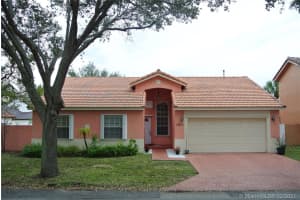 19411 NW 87th Pl, Hialeah, FL 33018, Sold 03/26/21