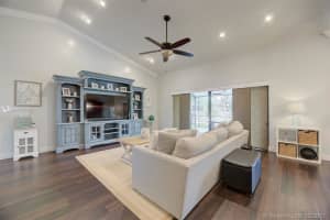 8615 NW 83rd St, Tamarac, FL 33321, Sold 04/22/21