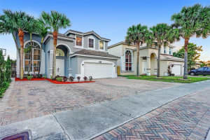 16292 SW 43rd Terrace, Miami, FL 33185, Sold 04/01/21