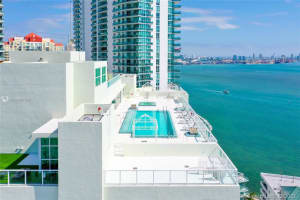 218 SE 14th St, Miami, FL 33131, Sold 03/30/21
