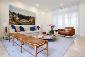 24 Grand Bay Estates Cir, Key Biscayne, FL 33149, Sold 07/01/21