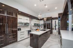 3497 Derby Ln, Weston, FL 33331, Sold 05/10/21