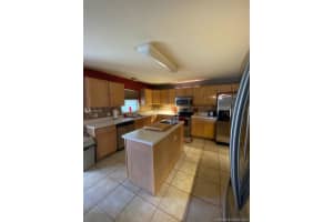 550 Westcliffe Dr, Winter Garden, FL 34787, Sold 04/09/21