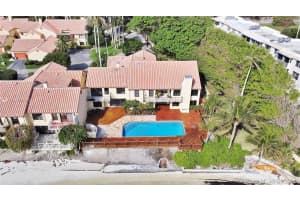 1 Via Lago B, Boynton Beach, FL 33435, Sold 03/07/22