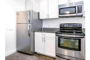 1020 Meridian Ave, Miami Beach, FL 33139, Sold 01/05/22