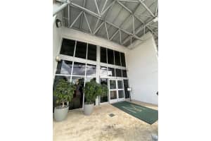 18683 Collins Ave, Sunny Isles Beach, FL 33160, Sold 12/22/21