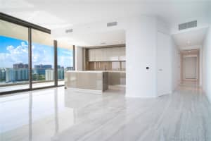 18975 Collins Ave, Sunny Isles Beach, FL 33160, Sold 11/10/21