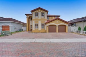 8869 NW 179 Ln, Hialeah, FL 33018, Sold 04/06/21