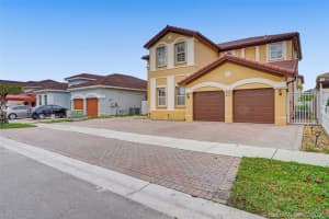 8869 NW 179 Ln, Hialeah, FL 33018, Sold 04/06/21