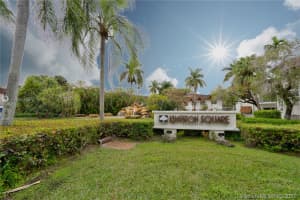 9452 SW 77th Ave APT R7, Miami, FL 33156, Sold 03/29/21