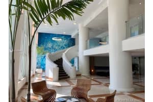 10350 W Bay Harbor Dr #4e, Miami Beach, FL 33154, Sold 06/15/21