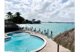 10350 W Bay Harbor Dr #4e, Miami Beach, FL 33154, Sold 06/15/21