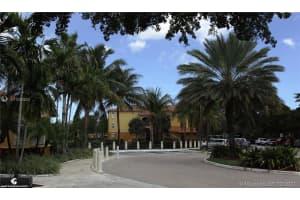 9625 NW 1st Ct, Pembroke Pines, FL 33024, Sold 04/13/21
