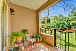 16100 Emerald Estates Dr, Weston, FL 33331, Sold 04/23/21