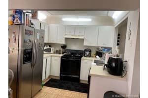 423 NE 210th Cir Terrace, Miami, FL 33179, Sold 06/11/21