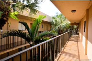 8075 SW 107th Ave, Miami, FL 33173, Sold 04/27/21