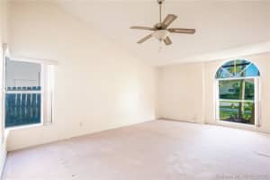 8971 SW 57th St, Cooper City, FL 33328, Sold 04/07/21